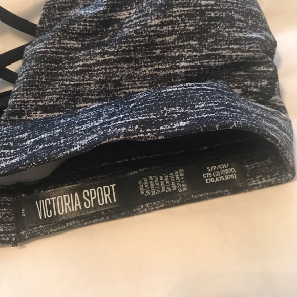 Victoria secret sports bra - Picture 2 of 2